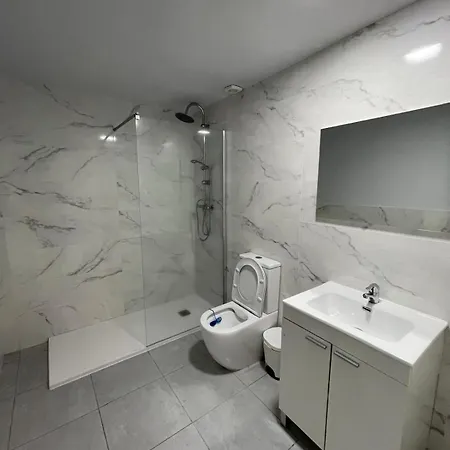 Habitacion Para Un Buen Confort En Bcn Apartment